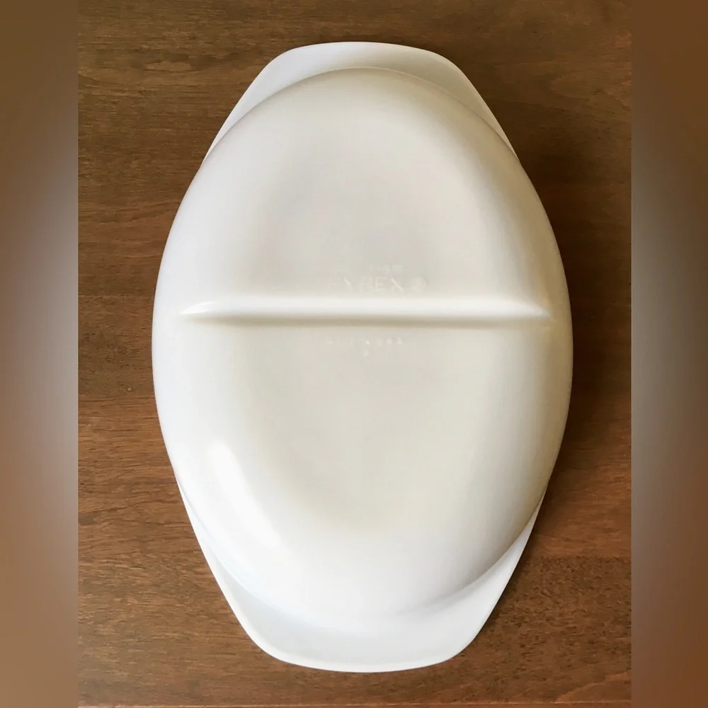 Vintage 60’s Pyrex White Oval Divided Glass Serving Dish w Handles 1063
